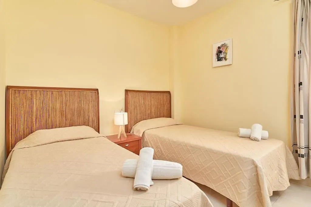 2 Bedroom Modern Apartment, Central Nerja Spain