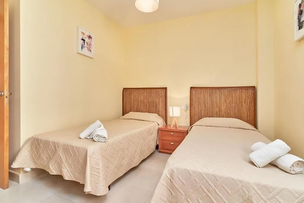2 Bedroom Modern Apartment, Central Nerja Apartment